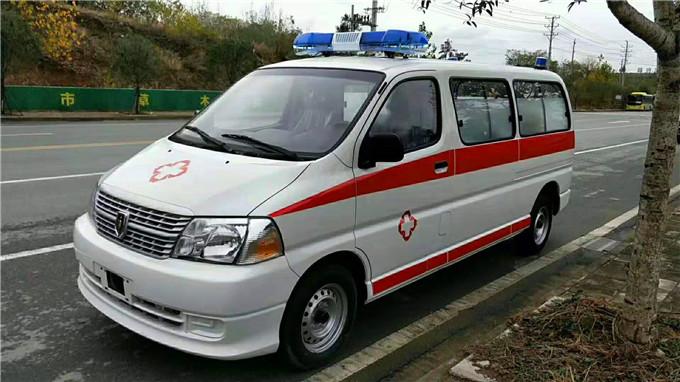 威信县丰田海狮救护车